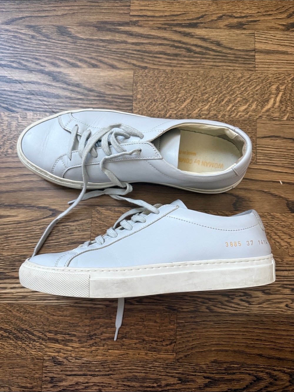Common Projects / size 37 / grey